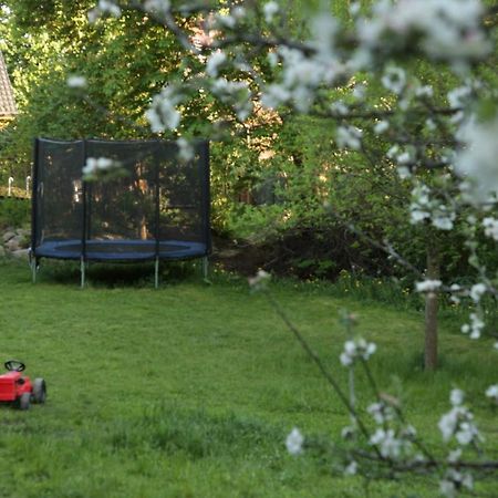 Grosse Wohnung / Haushaelfte In Peetzig Am See Angermunde Exterior foto